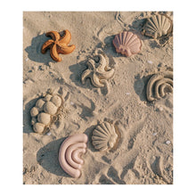 Load image into Gallery viewer, Dante Beach Set - Rainbow love sandy
